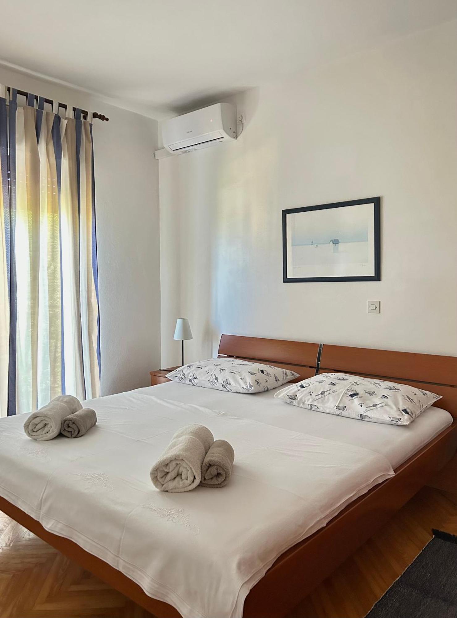 Holiday Home Villa Emma Debeljak Ngoại thất bức ảnh