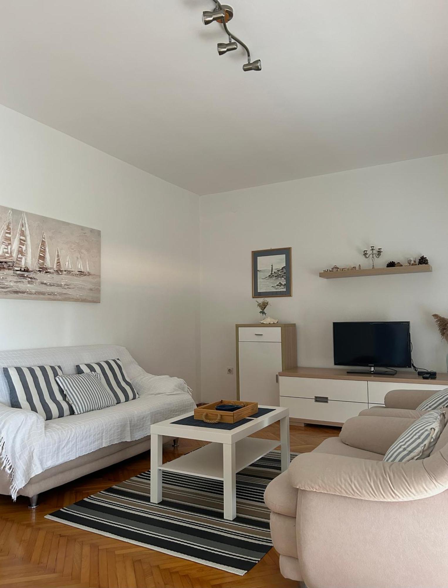 Holiday Home Villa Emma Debeljak Ngoại thất bức ảnh
