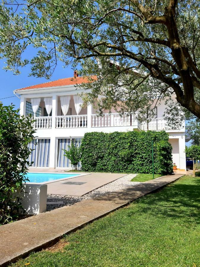Holiday Home Villa Emma Debeljak Ngoại thất bức ảnh